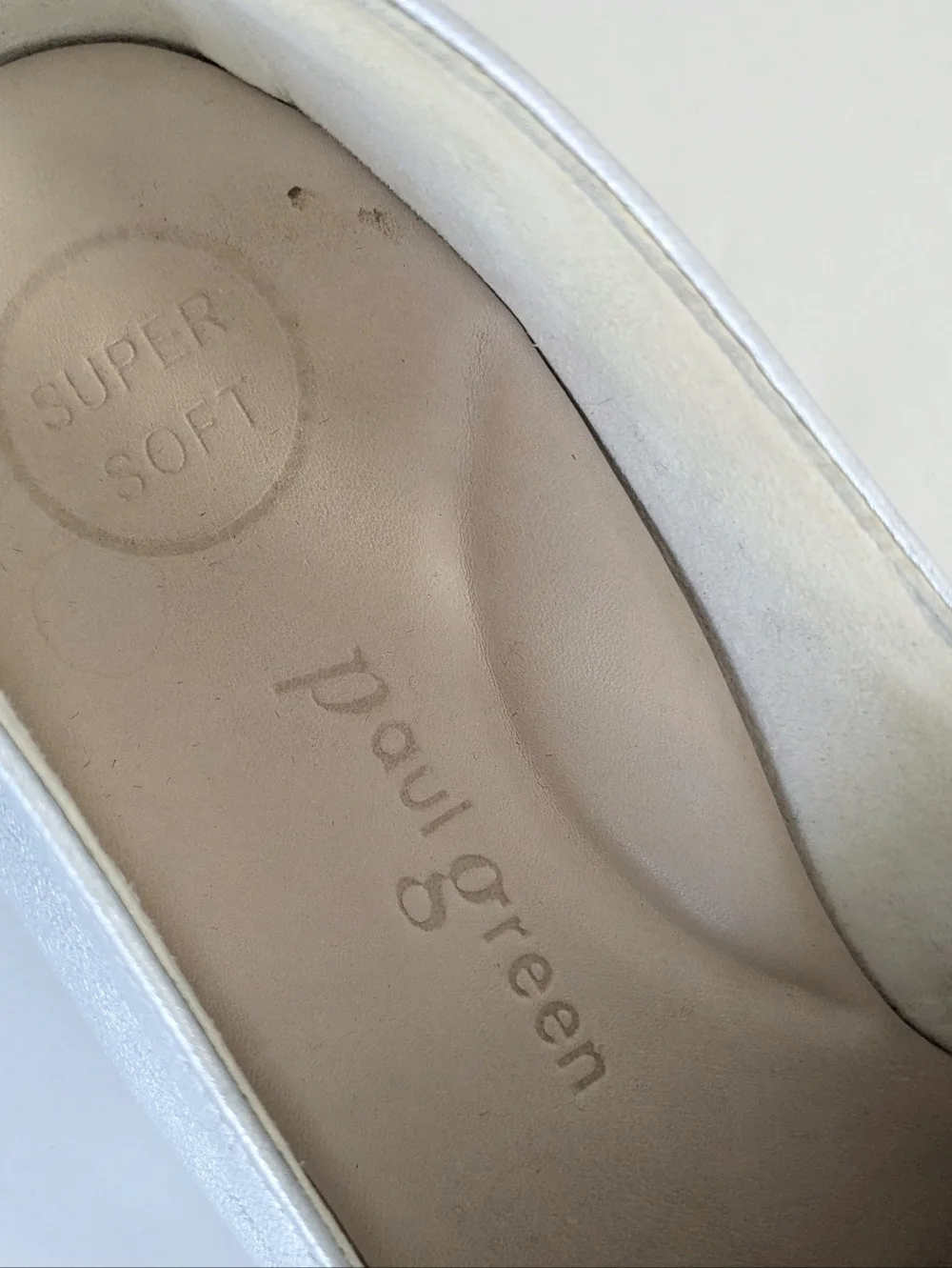 Paul Green Daphne Silver Loafers Size 8